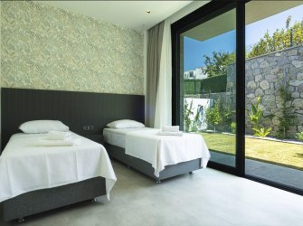 Yalıkavak'ta 550 m2 Arsa İçerisinde 3+1 Tek Katlı Otoparklı Tek Katlı Villa 