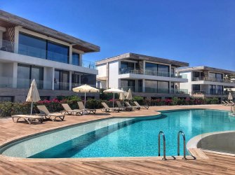 Bitez'de Denize Sıfır 2+1 Rezidence Sosyal Kullanımı 7/24 Güvenlik Denize Sıfır 