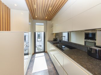 Bitez'de Denize Sıfır 2+1 Rezidence Sosyal Kullanımı 7/24 Güvenlik Denize Sıfır 