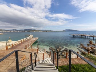 Bitez'de Denize Sıfır 2+1 Rezidence Sosyal Kullanımı 7/24 Güvenlik Denize Sıfır 