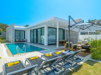 Yalıkavak'ta 550 m2 Arsa İçerisinde 3+1 Tek Katlı Otoparklı Tek Katlı Villa 